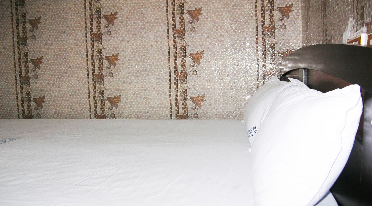 Sbs Residency Tirupati Hotel Renigunta Room photo