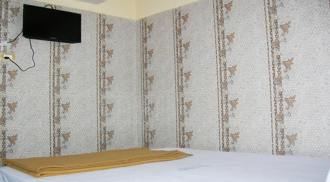 Sbs Residency Tirupati Hotel Renigunta Room photo