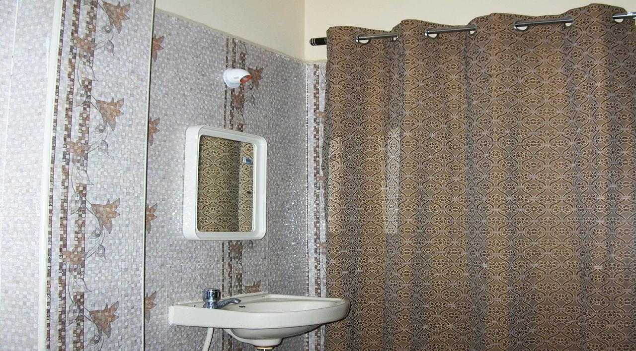 Sbs Residency Tirupati Hotel Renigunta Room photo