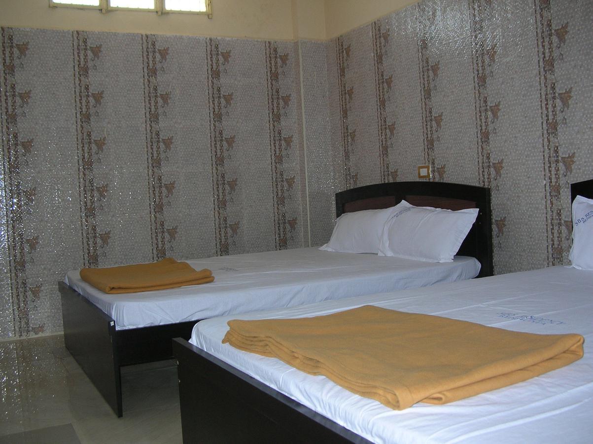 Sbs Residency Tirupati Hotel Renigunta Room photo
