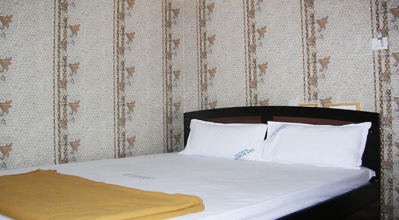 Sbs Residency Tirupati Hotel Renigunta Room photo