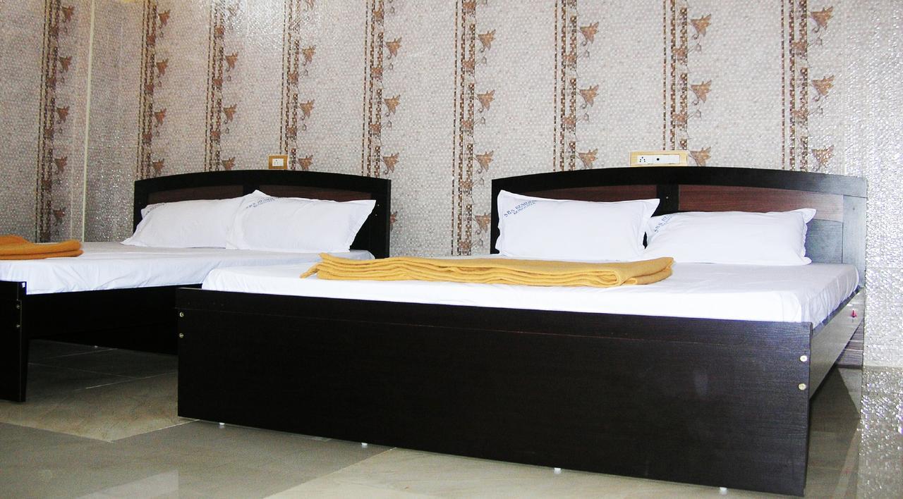 Sbs Residency Tirupati Hotel Renigunta Room photo